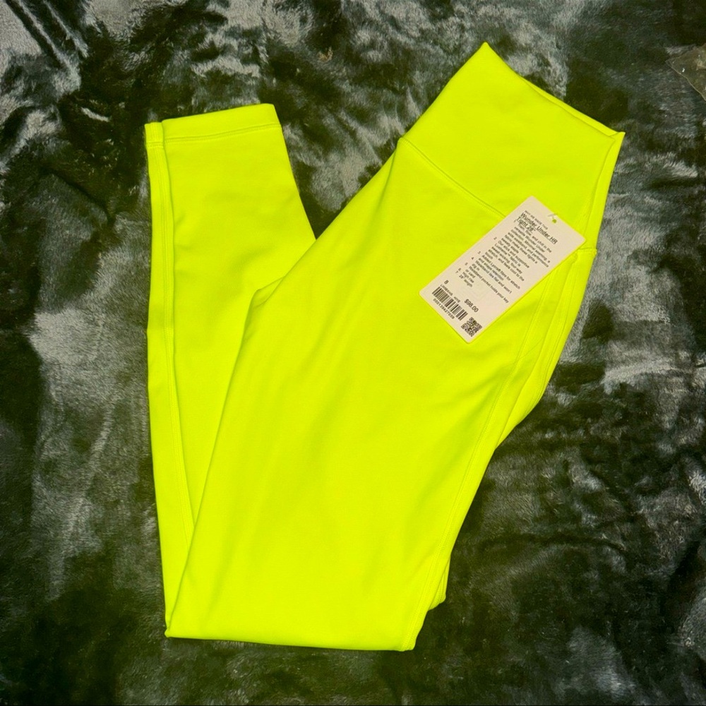 Wunder Under HR 28” size 8 NEW! Highlight Yellow